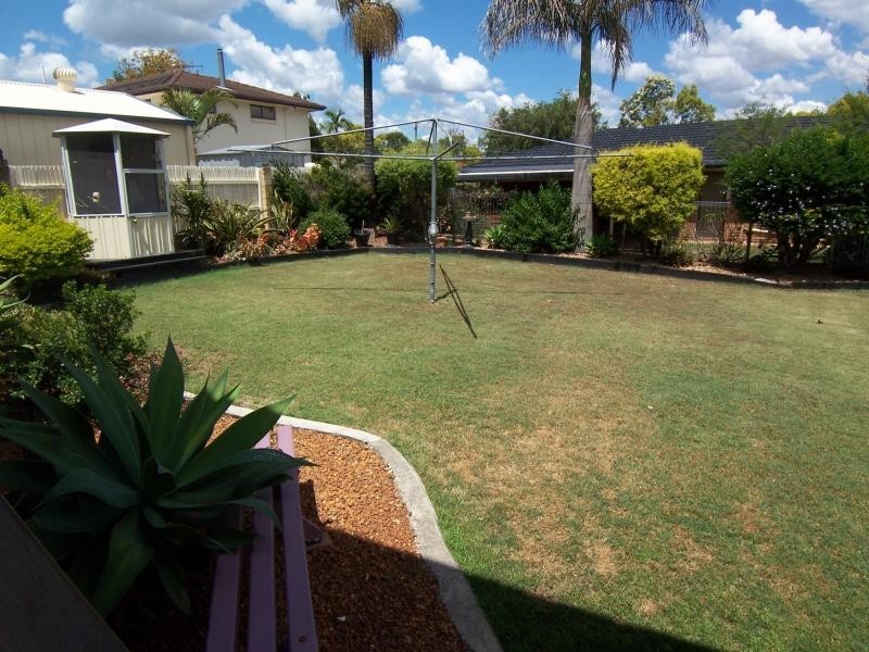 39 Thomas Street, Flinders View QLD 4305