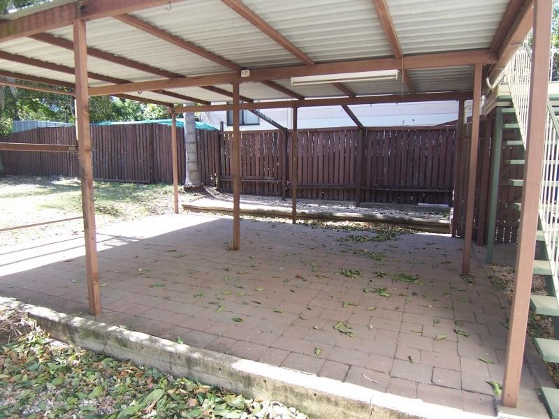 7 Robinson Street, Brassall QLD 4305