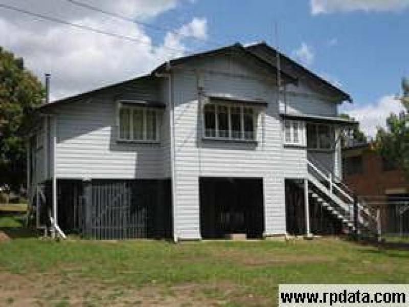 25 Quarry Street, Ipswich QLD 4305
