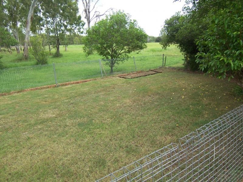 2 Edison Street, Flinders View QLD 4305