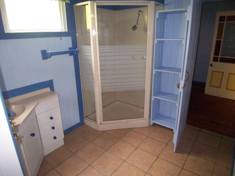 15 Hooper Street, West Ipswich QLD 4305