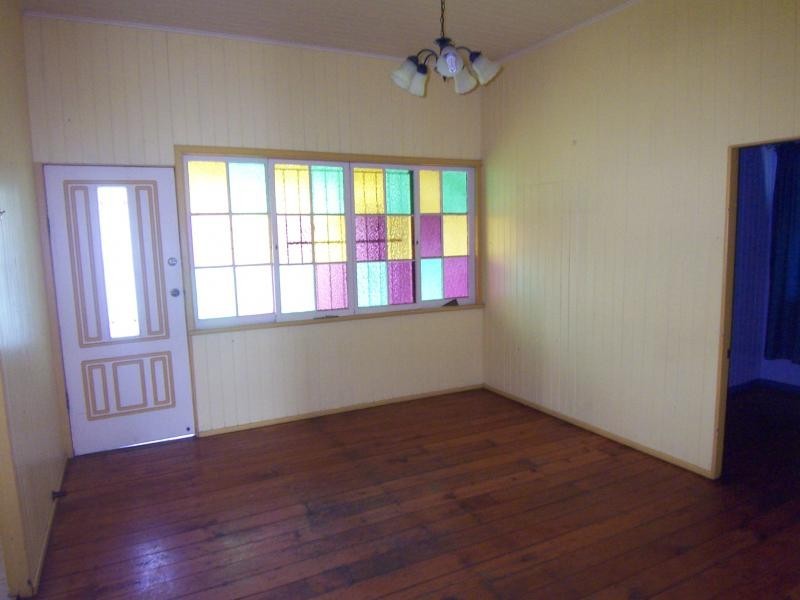 15 Hooper Street, West Ipswich QLD 4305