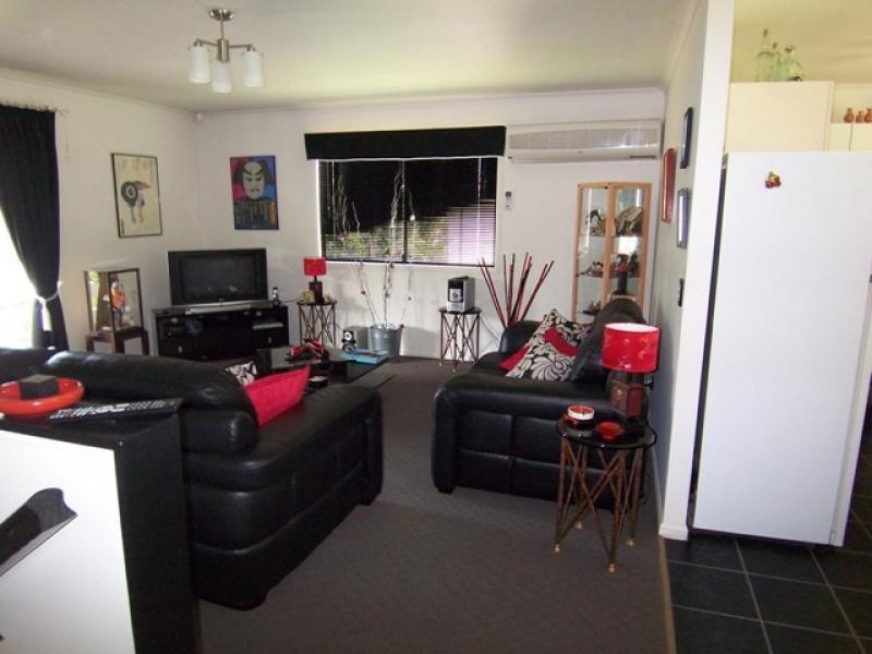7 Cushing St, North Ipswich QLD 4305