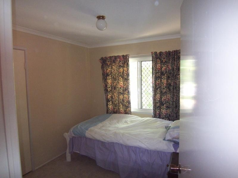 68 Siemons St, One Mile QLD 4305
