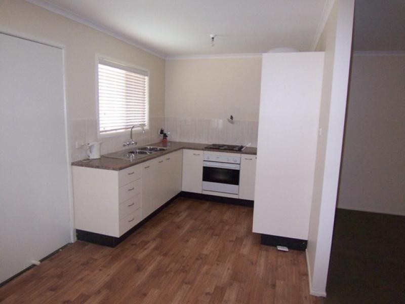 229 Mt Crosby Rd, North Tivoli QLD 4305