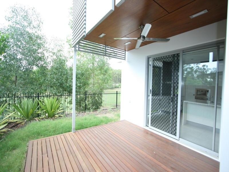 3 Spyglass Lane, Brookwater QLD 4300