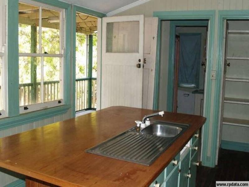 29 Lindsay Street, Bundamba QLD 4304