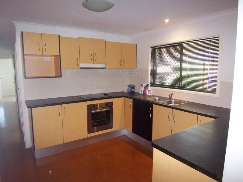 4 Glenelg Drive, Brassall QLD 4305