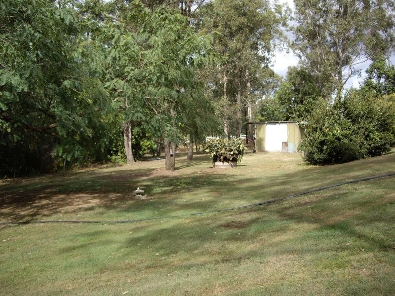 26 Velvet Street, Blacksoil QLD 4306