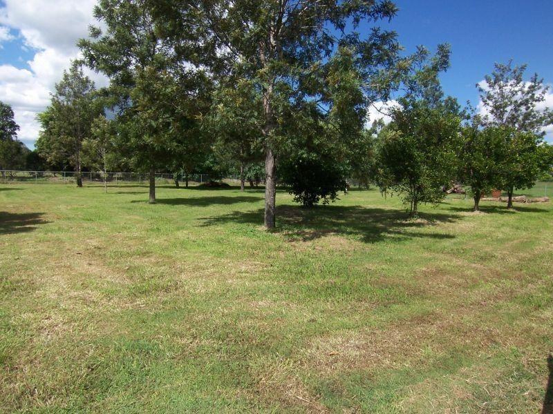 15-17 Carara Avenue, Thagoona QLD 4306