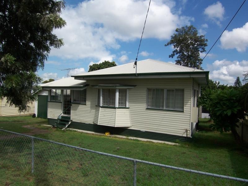 141 Whitehill Rd, Eastern Heights QLD 4305