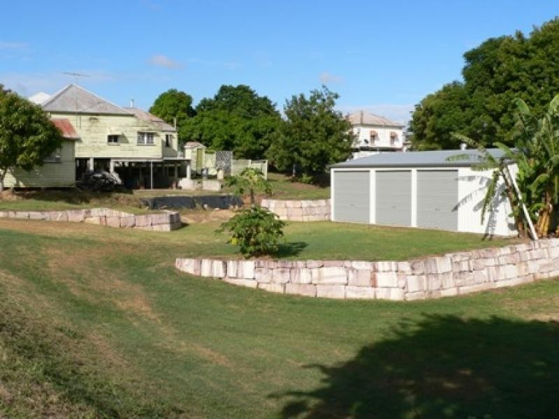 4 Willard Street, Tivoli QLD 4305