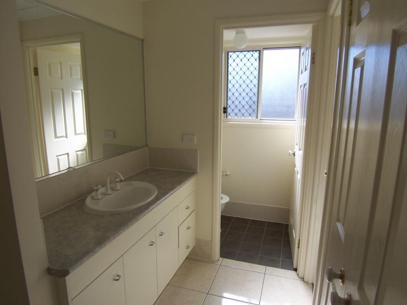 17 Tulipwood Close, Brassall QLD 4305