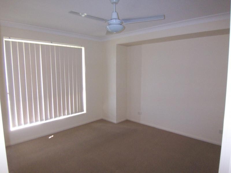 17 Tulipwood Close, Brassall QLD 4305