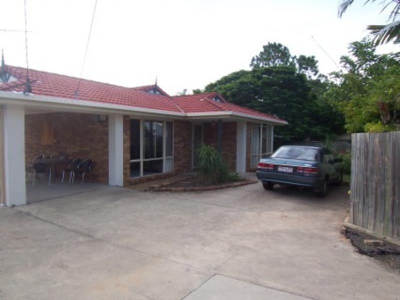 31A Walsh St, Newtown QLD 4305
