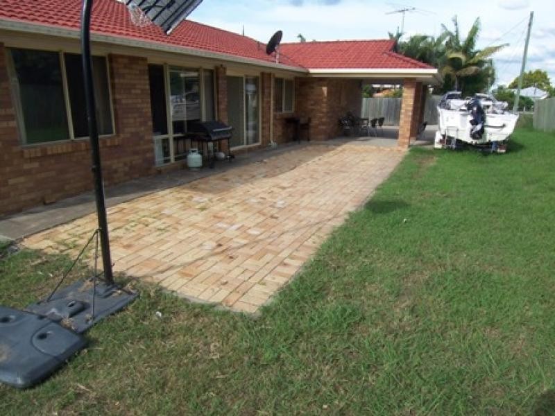 31A Walsh St, Newtown QLD 4305