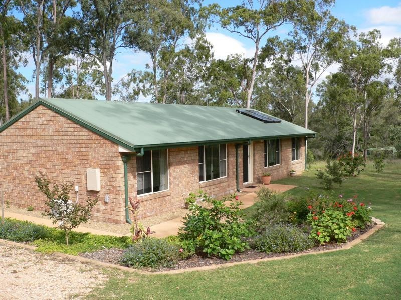 8 Sandpiper Drive, Regency Downs QLD 4341