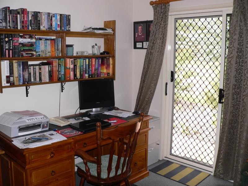 8 Sandpiper Drive, Regency Downs QLD 4341