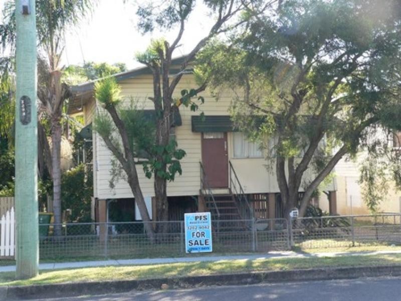 46 Blackstone Rd, Newtown QLD 4305