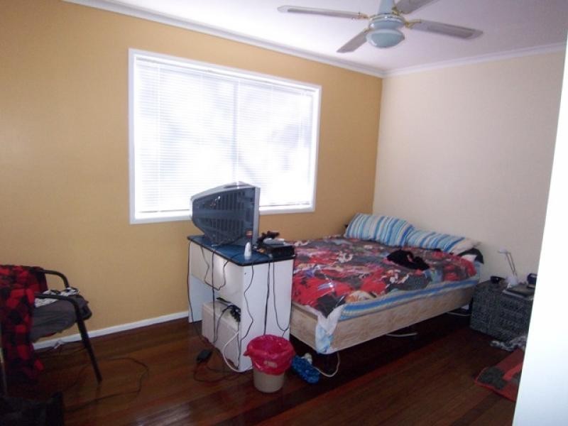 138 Lobb St, Churchill QLD 4305