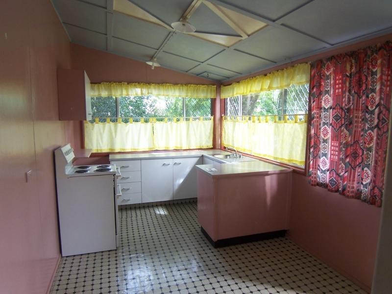 15 Hawthorne Street, Coalfalls QLD 4305