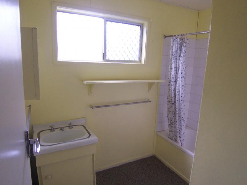 15 Hawthorne Street, Coalfalls QLD 4305