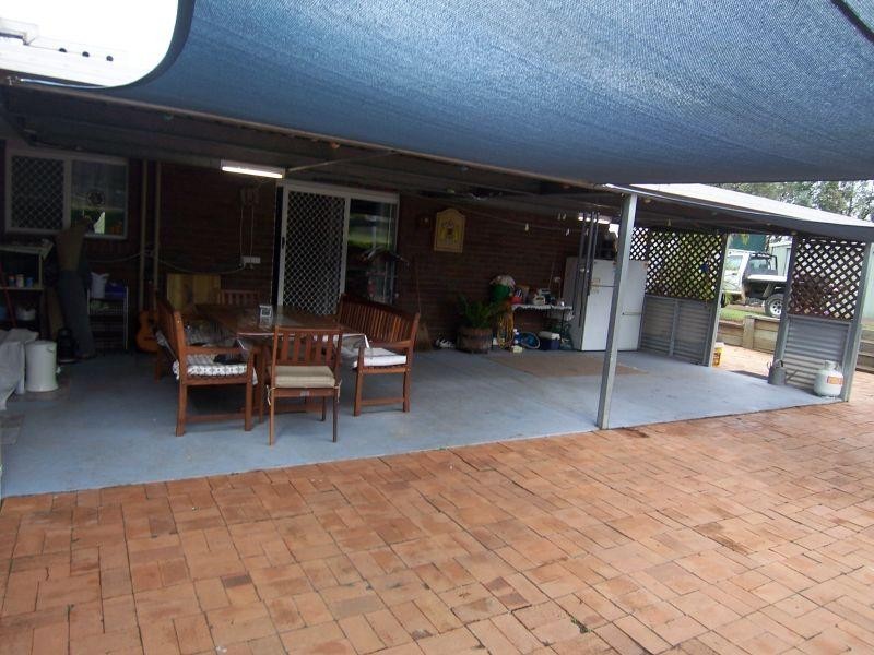 8 Ruby Cresent, Willowbank QLD 4306