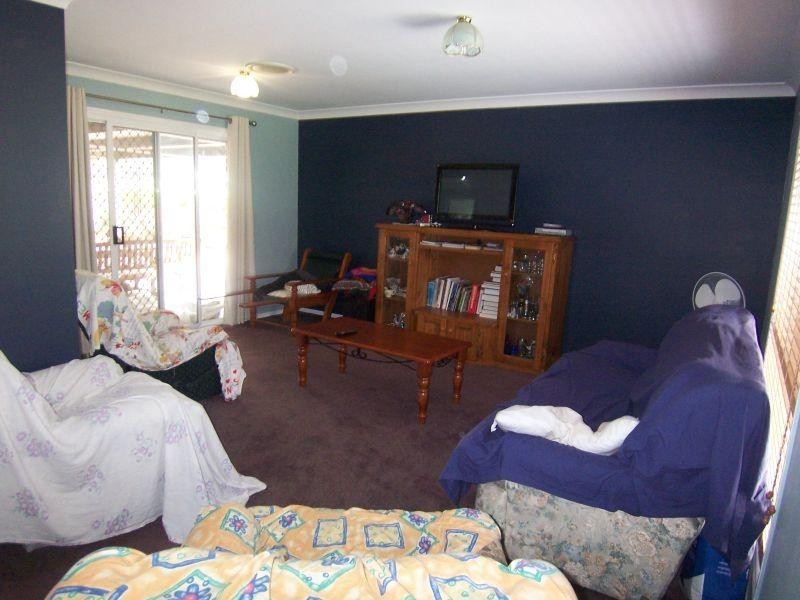 8 Ruby Cresent, Willowbank QLD 4306