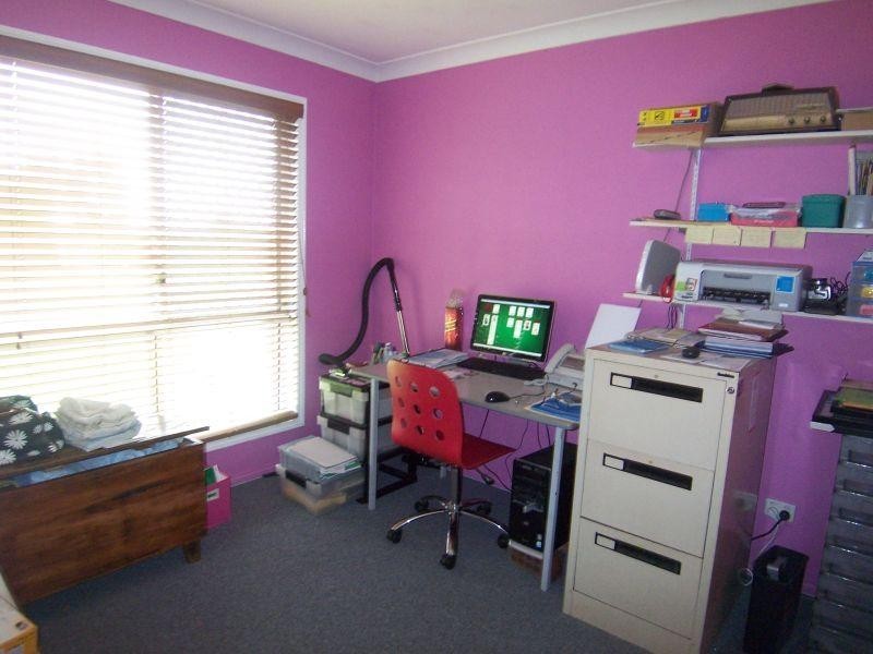 8 Ruby Cresent, Willowbank QLD 4306