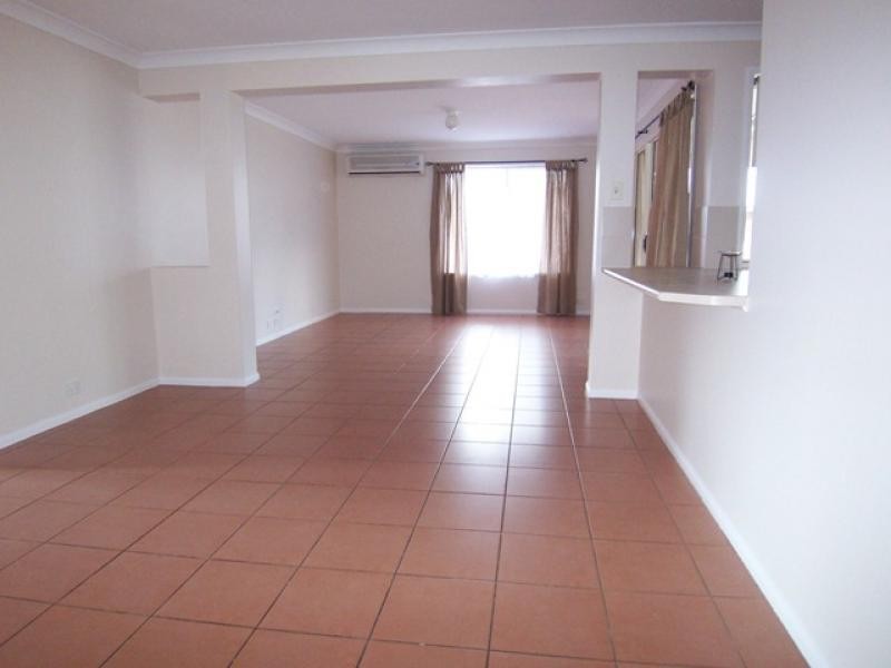 34 Elmhurst Cl, Flinders View QLD 4305