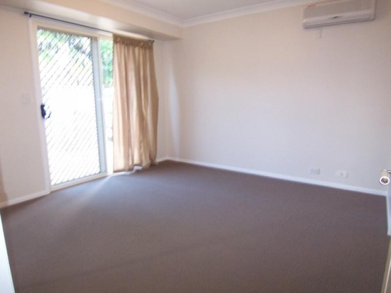 34 Elmhurst Cl, Flinders View QLD 4305