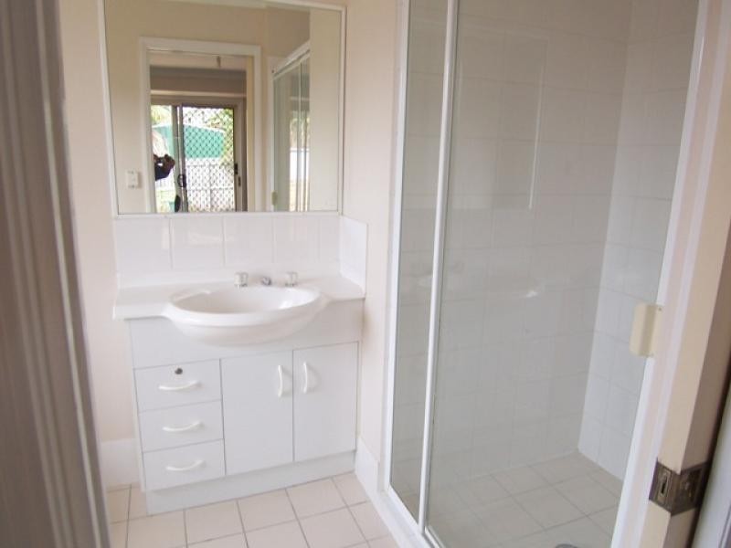 34 Elmhurst Cl, Flinders View QLD 4305