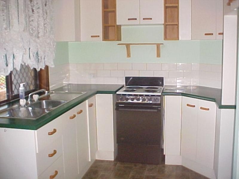 38 Peacock st, One Mile QLD 4305