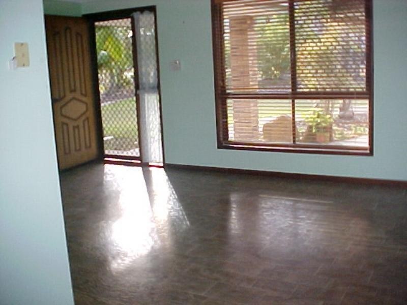 38 Peacock st, One Mile QLD 4305