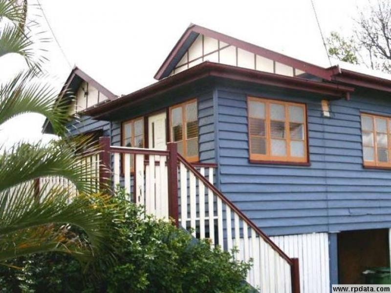 12 Rex Street, Eastern Heights QLD 4305