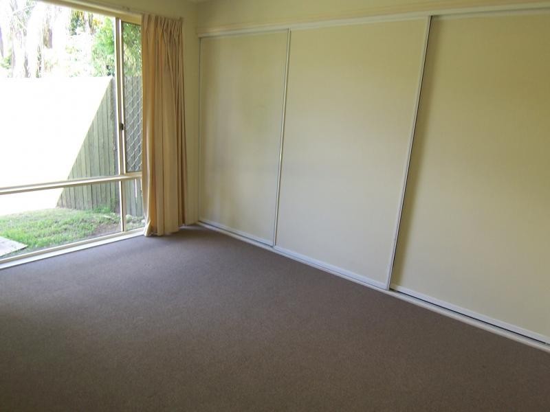 2/19 Cyprus Street, North Ipswich QLD 4305