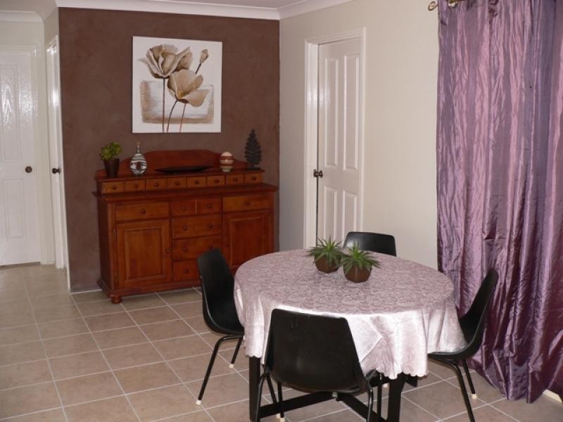 22 Bernadette Crs, Rosewood QLD 4340