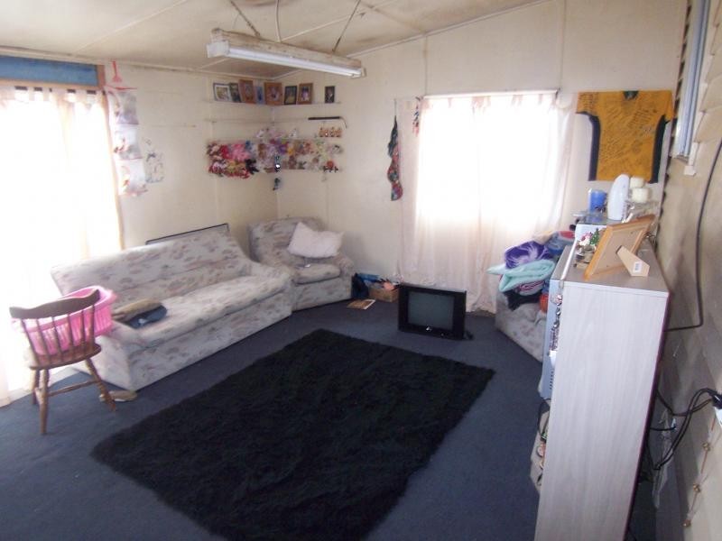 44 Vineyard St, One Mile QLD 4305