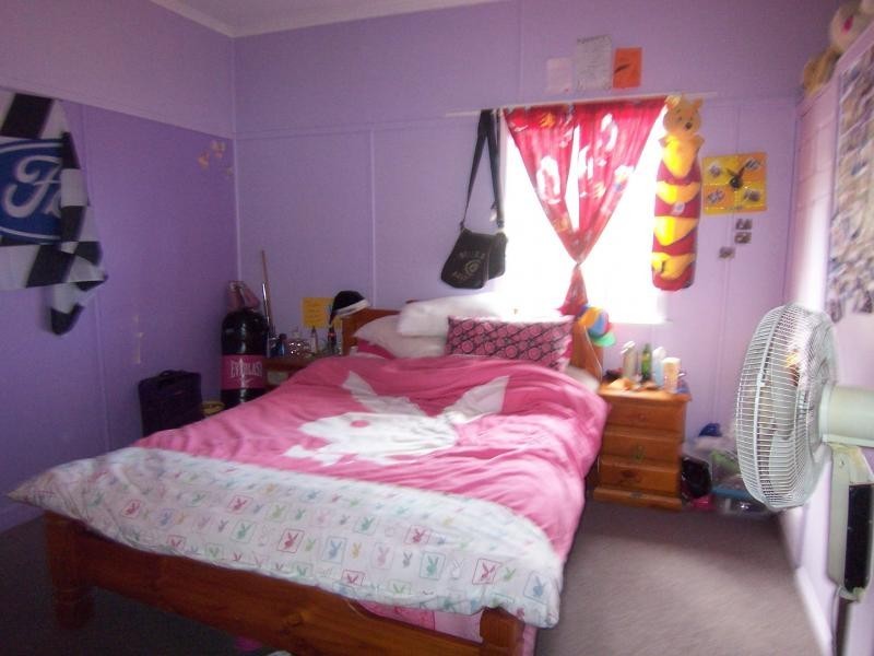 44 Vineyard St, One Mile QLD 4305