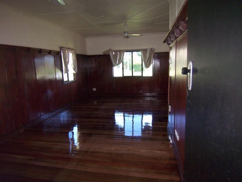 19 Idolwood Street, Eastern Heights QLD 4305