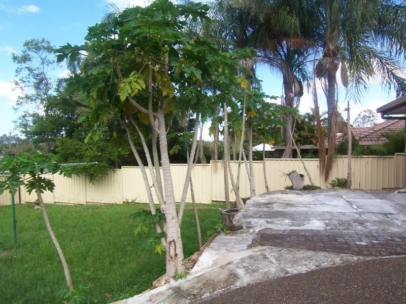 33 Bishop Street, Wulkuraka QLD 4305