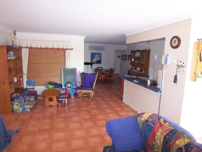 2 Jimbour Ct, Brassall QLD 4305