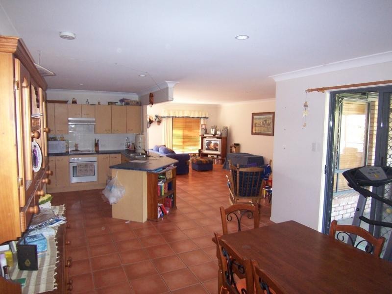 2 Jimbour Ct, Brassall QLD 4305