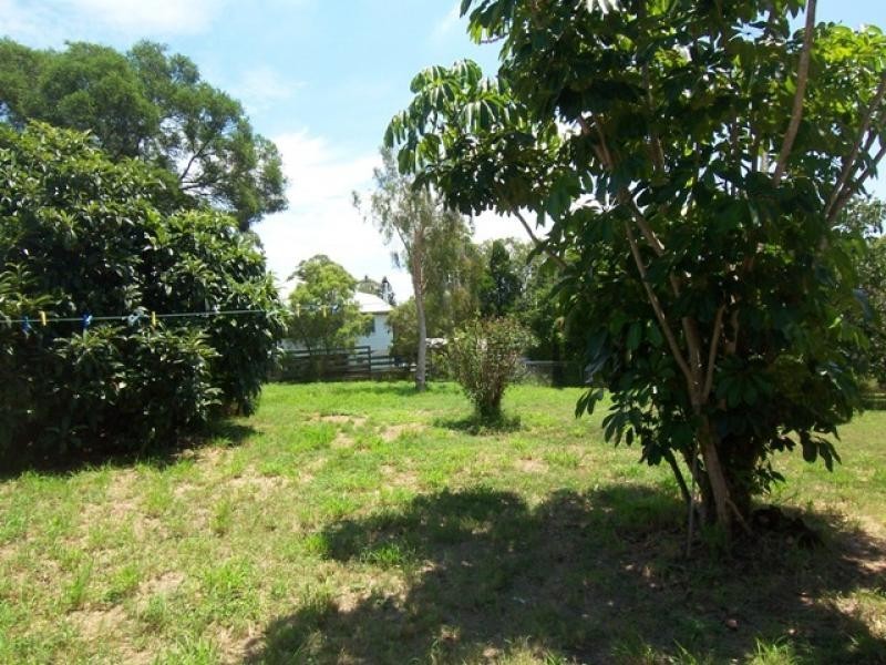108 Woodend Rd, Woodend QLD 4305