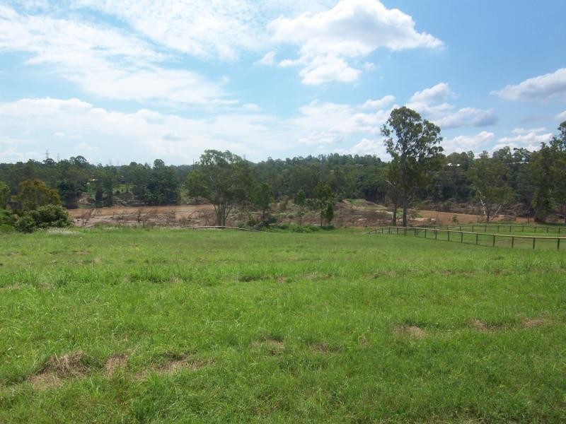 46 (Lot 13) Waterfront Drive, Karalee QLD 4306