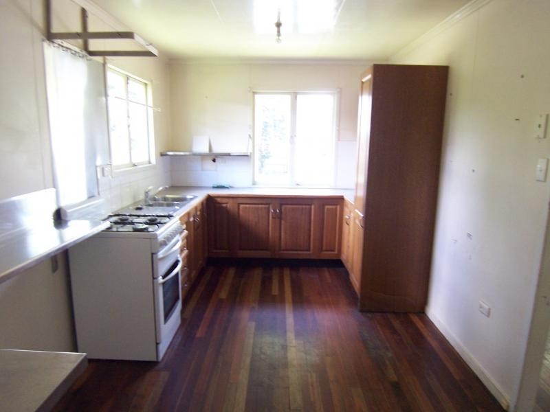 1 Hampton Court, One Mile QLD 4305