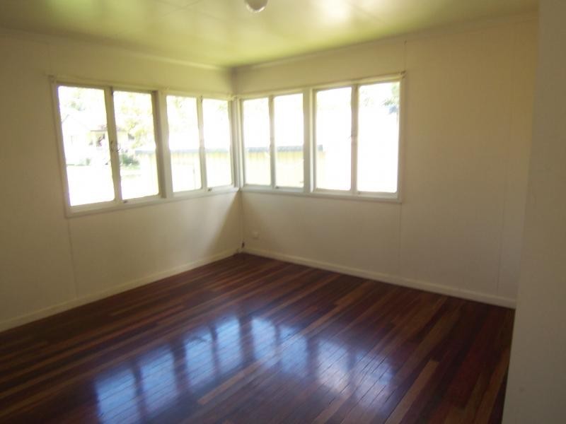 1 Hampton Court, One Mile QLD 4305