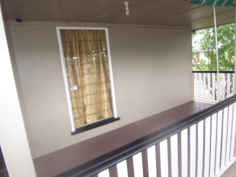 1 Hampton Court, One Mile QLD 4305