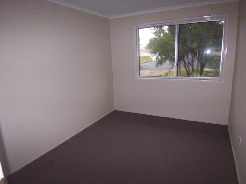 2 Robinson Street, Brassall QLD 4305