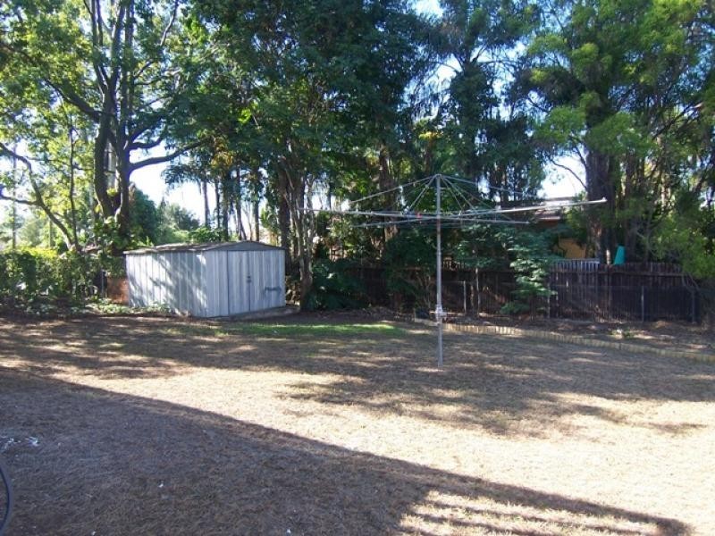 29 Ross Street, Brassall QLD 4305